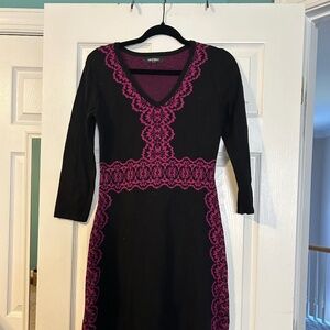 Nine West Black & Magenta Knit Dress – Size Small